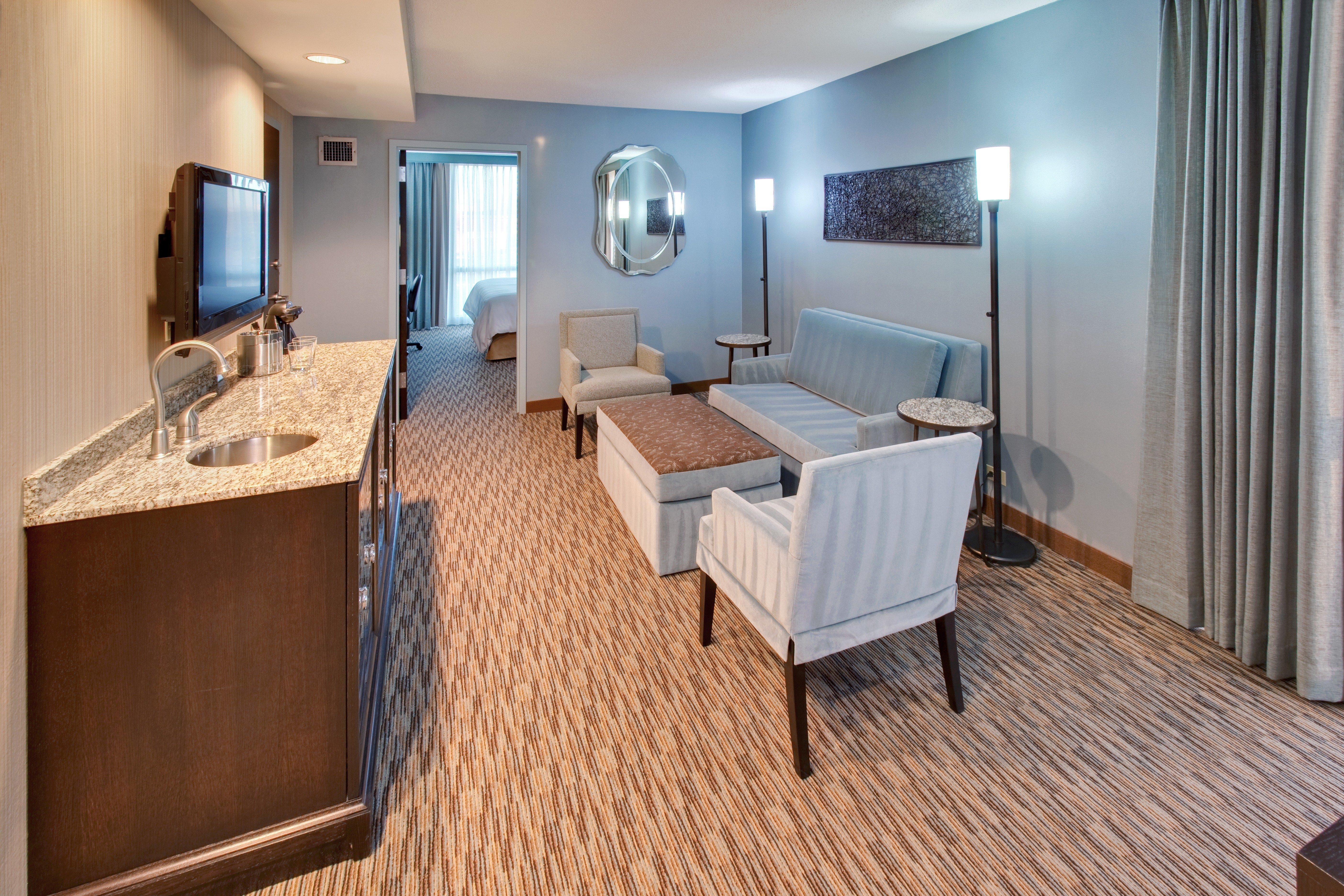 Crowne Plaza Hotel Glen Ellyn/Lombard By Ihg Room photo